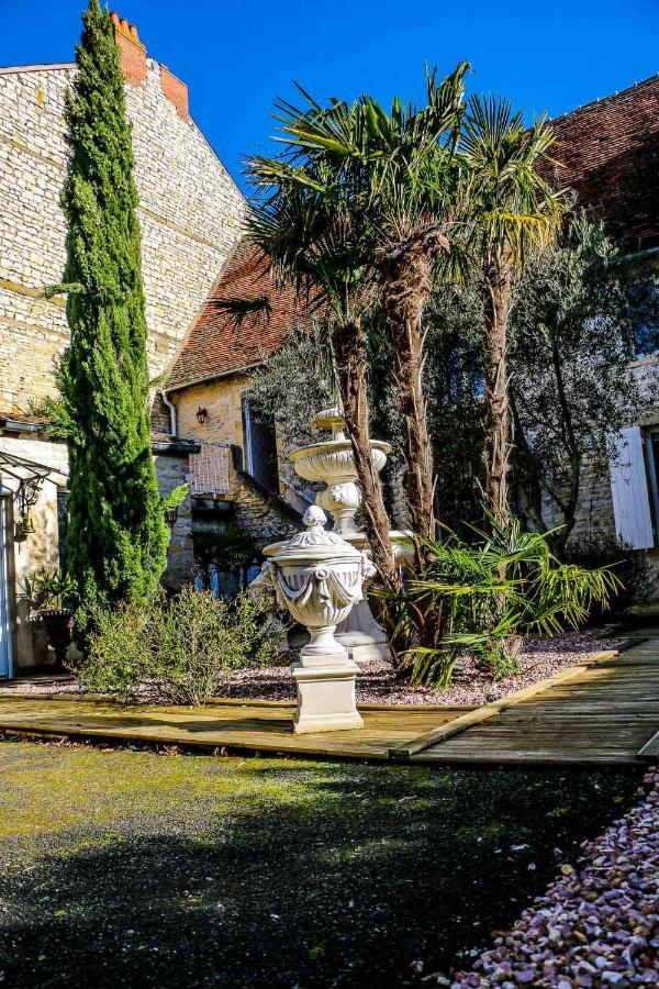 Hotel Chez Fabrice Dun-sur-Auron Esterno foto